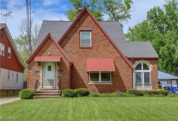 Property Photo:  16912 Chatfield Avenue  OH 44111 
