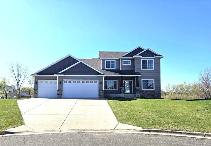 Property Photo:  2312 Wyoming Court  MN 56377 