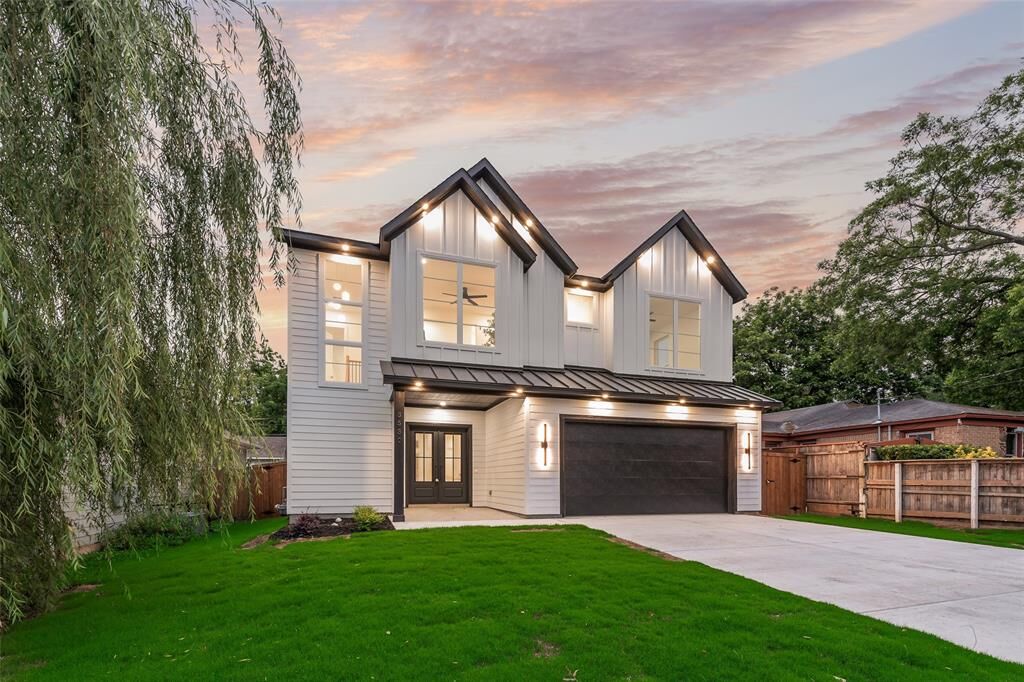 Photo de la propriété:  3530 Gibsondell Avenue  TX 75211 