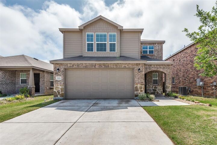 Property Photo:  2108 Berman Drive  TX 75126 