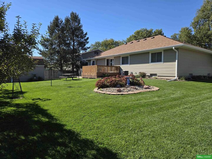 Property Photo:  2962 Nebraska Avenue  NE 68025 