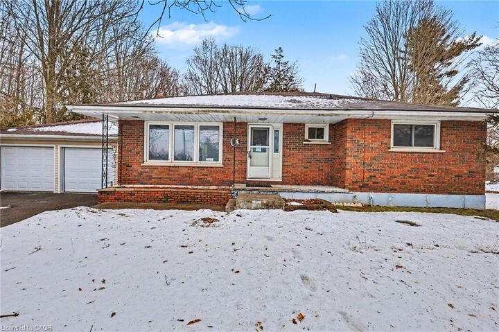 Property Photo: 606 Glen Miller Road ON K8V 0B5