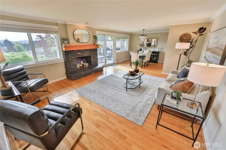 Property Photo:  1330  176th Avenue NE  WA 98008 