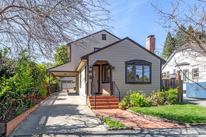 Property Photo:  301 Engle Road  CA 94402 