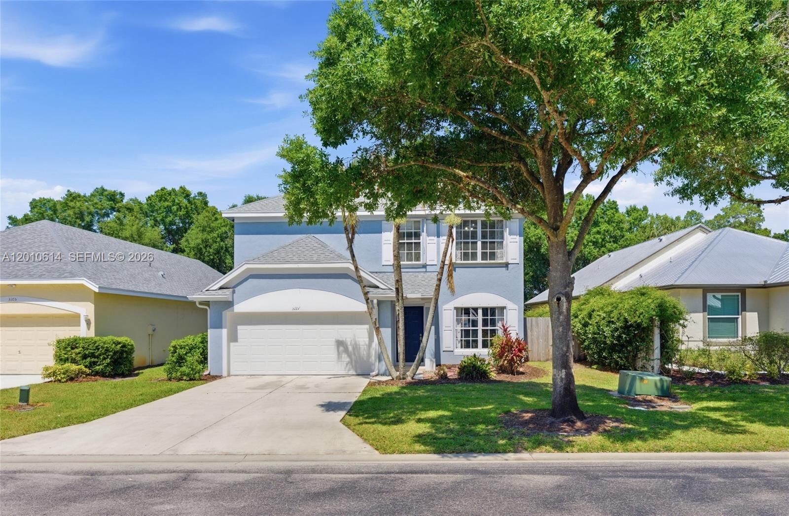 Property Photo:  3117 SW Solitaire Palm Dr  FL 34990 