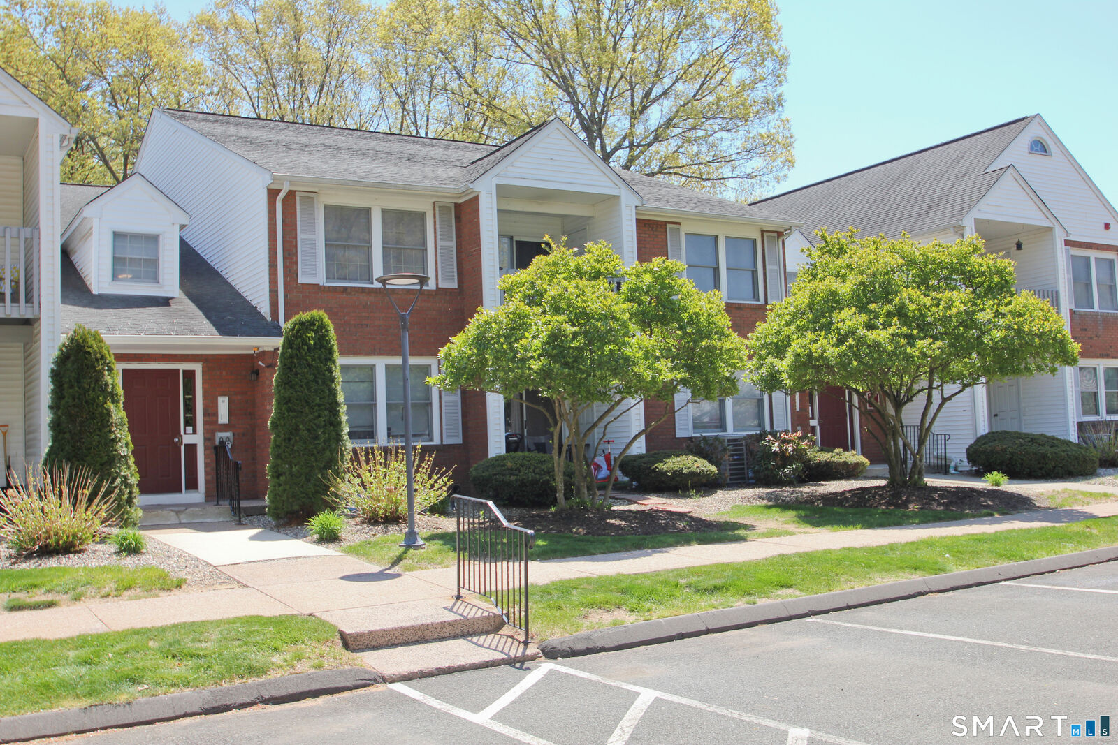 Property Photo:  1 Concorde Way B3  CT 06096 