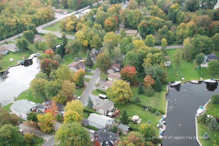 Property Photo: 40 Ridge Avenue ON L0K 1B0