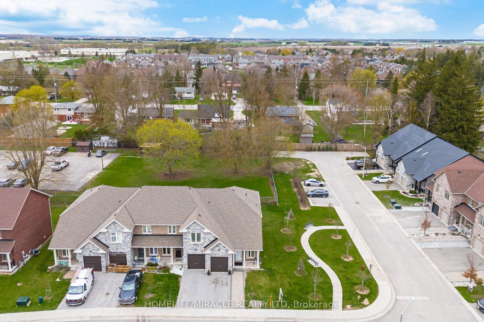 Property Photo: 169 Berkshire Drive ON L7A 0J7
