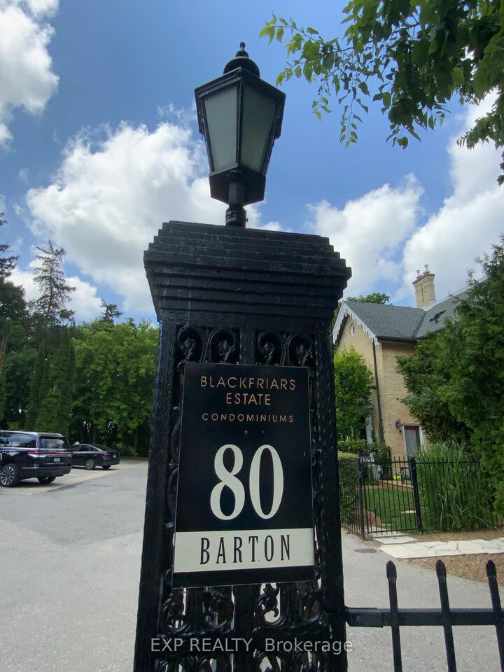 Property Photo: 80 Barton Street 3 ON N6A 1N2