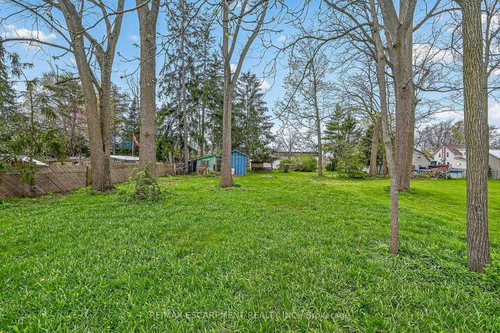 Property Photo: 313 John Street ON N3Y 2Z1