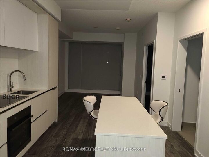 Property Photo: 34 Tubman Street 1009 ON M5A 0M8