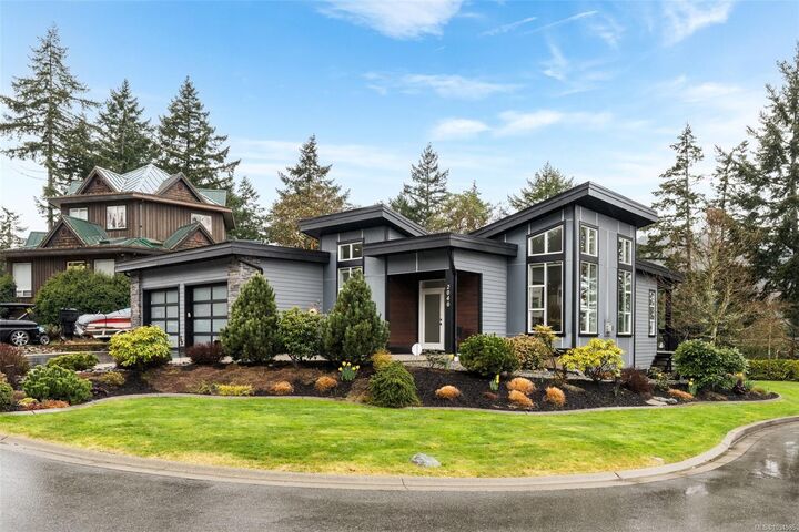 Property Photo: 2040 Rivers Crossing SE BC V9B 0S6