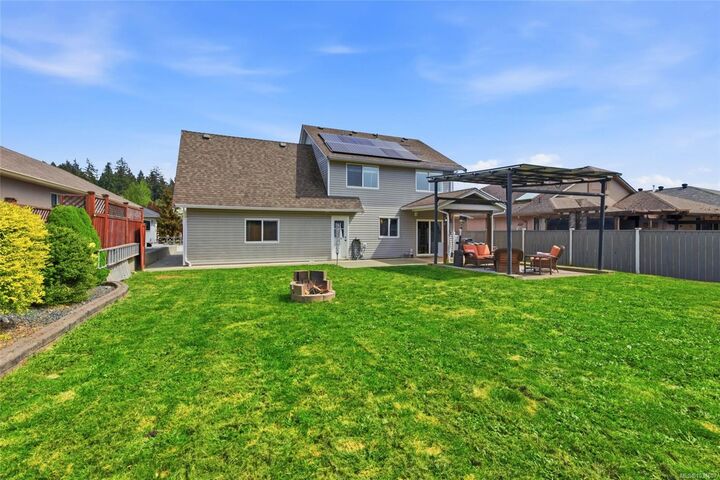 Property Photo:  5456 Westporte Pl  BC V9Y 8E4 
