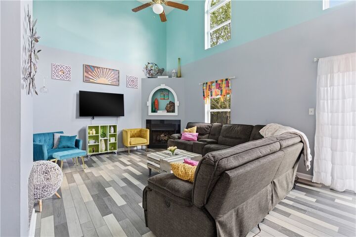 Property Photo:  5008 Lea Dr  PA 15024 