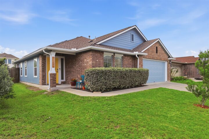 Property Photo:  13804 Sierra Wind Lane  TX 78621 