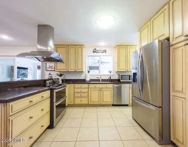 Property Photo:  1715 N Sunset Drive  AZ 85288 
