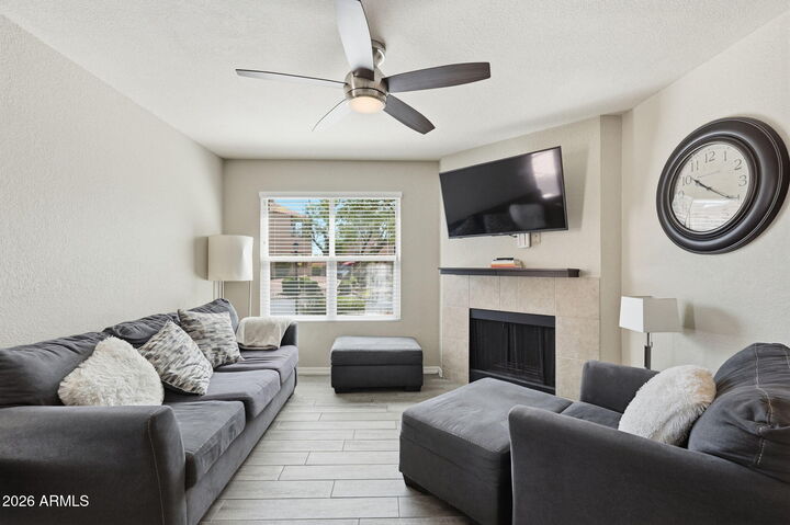 Property Photo:  8787 E Mountain View Road 1003  AZ 85258 