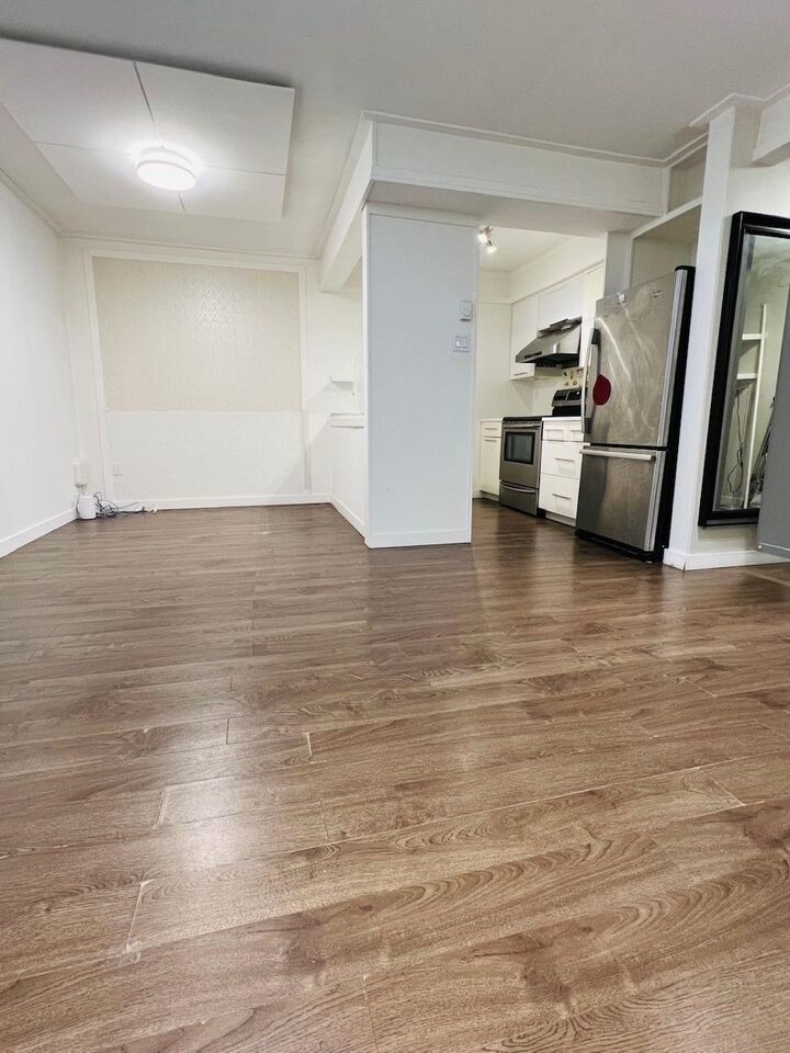 Property Photo:  8120 Colonial Drive 105  BC V7C 4V2 