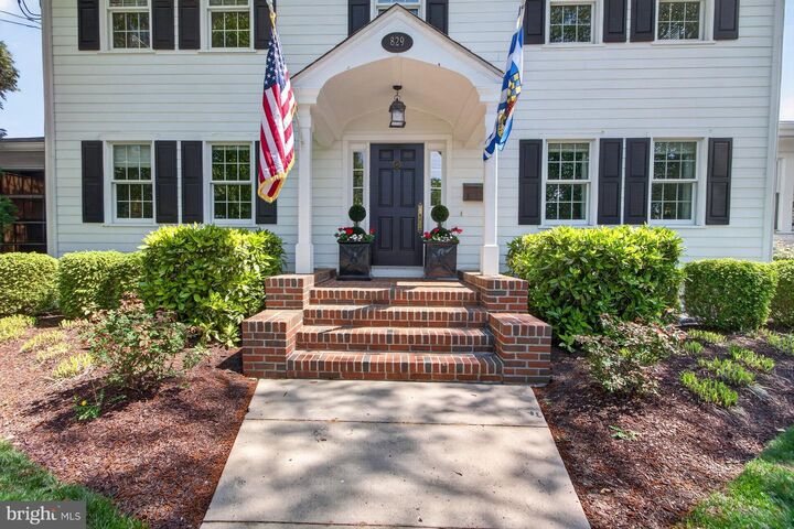 Property Photo: 829 Savannah Road DE 19958