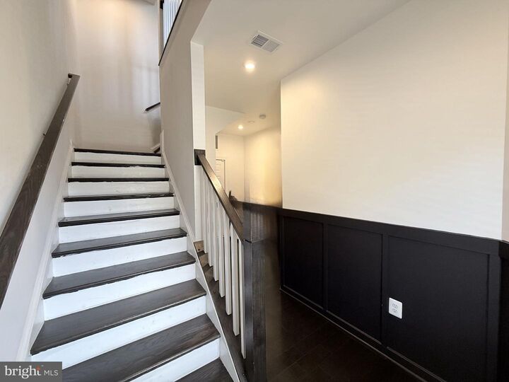 Property Photo:  1761 Autumn Maple Leaf Drive  VA 22026 