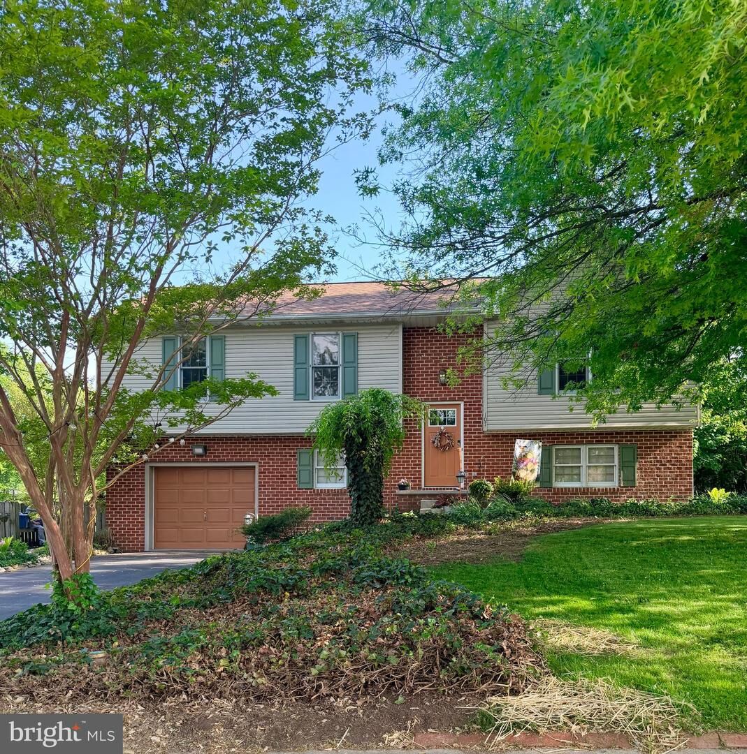 Property Photo:  107 Northview Drive  PA 17331 