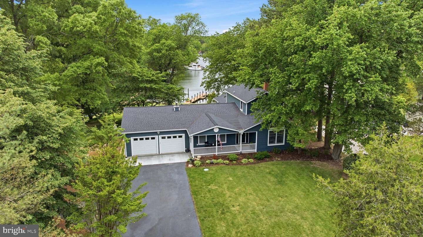 Property Photo:  44932 Blackistone Circle  MD 20636 