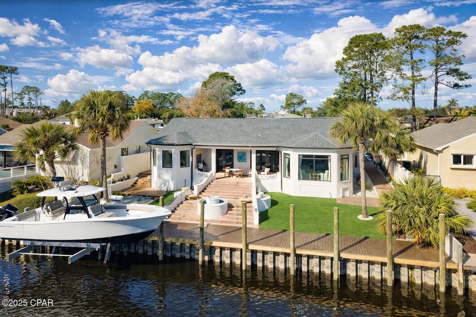 Property Photo: 443 Wahoo Road FL 32408