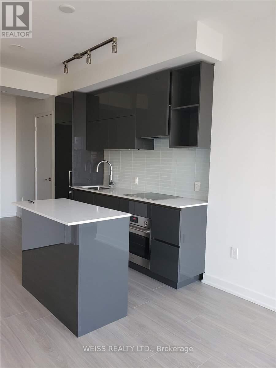 Property Photo:  1 Yorkville Avenue 1309  ON M4W 0B1 