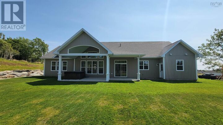 Property Photo:  118 Park Drive  NS B5A 5H7 