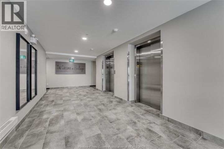 Property Photo:  2550 Sandwich West Parkway 519  ON N9H 0N4 