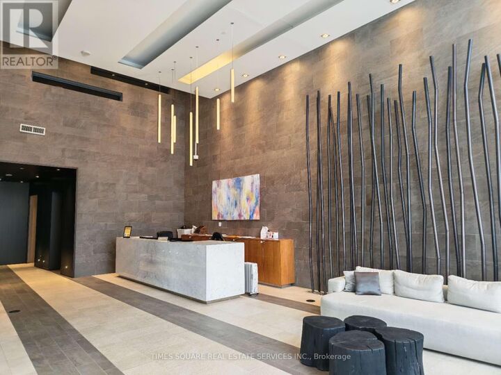 Property Photo:  72 Esther Shiner Boulevard 2305  ON M2K 0C4 