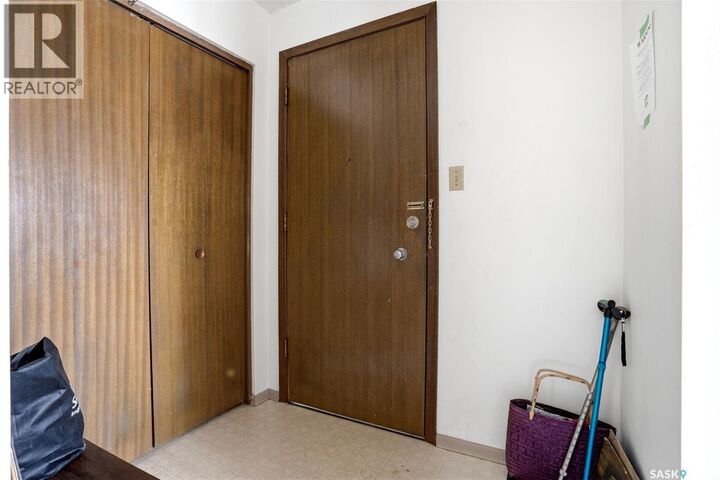 Property Photo:  9 26 Shaw Street  SK S4R 3M4 
