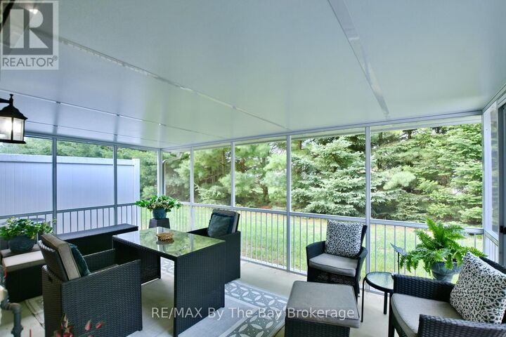 Property Photo:  50 Clover Crescent  ON L9Z 0G4 