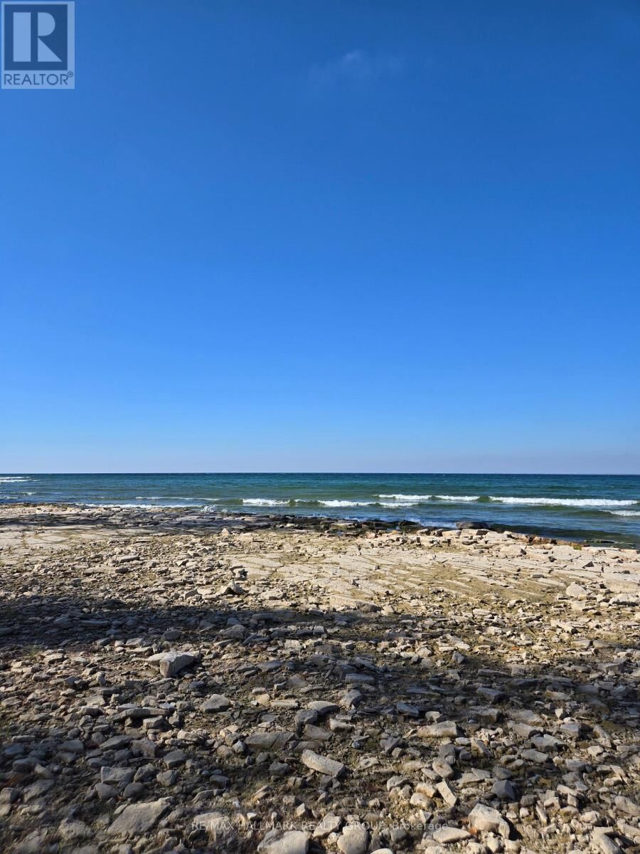 Property Photo:  266 Easy Lane  ON K0H 2Y0 