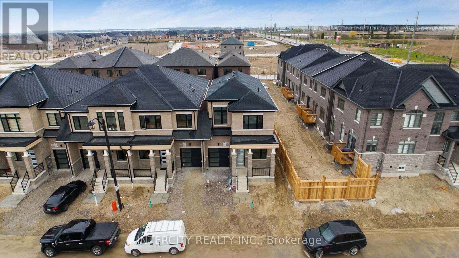 Property Photo:  48 Watkins Road  ON L6R 4G7 