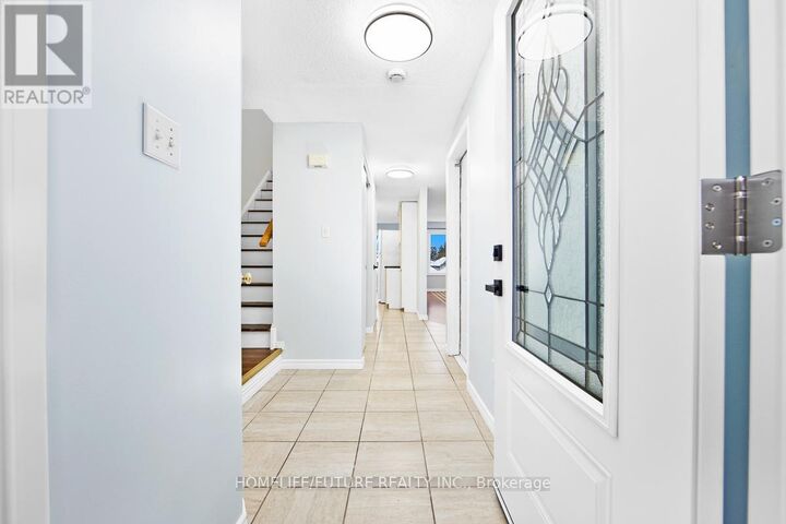 Property Photo:  336 Sable Court  ON N2K 3Z4 