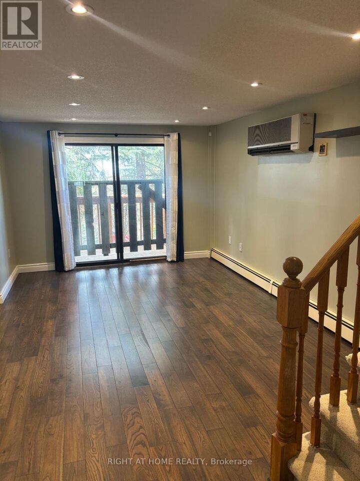 Property Photo:  9 Quail Crescent  ON L4N 6X1 