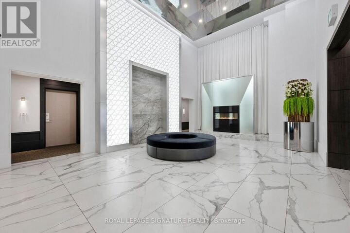 Property Photo:  16 Concord Place 630  ON L3M 0J1 