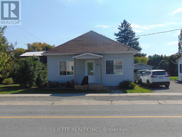 Property Photo:  21968 Main Street  ON K0B 1H0 