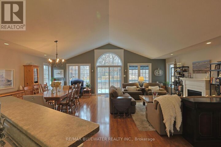 Property Photo:  363 Shannon Boulevard  ON N0M 1T0 