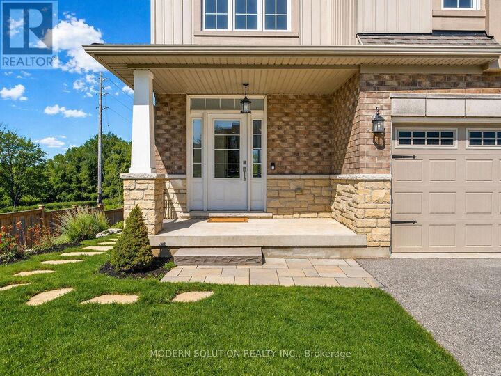 Property Photo:  99 Creighton Avenue  ON N1E 0H8 