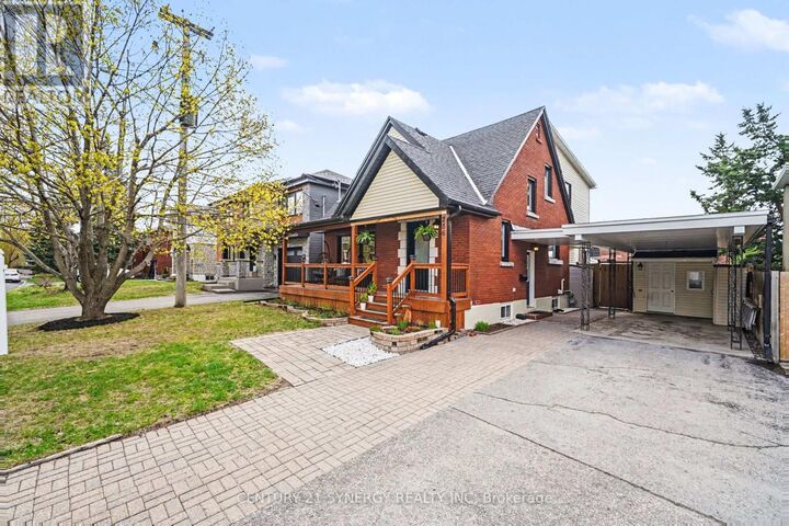 Property Photo: 286 Westhill Avenue ON K1Z 7H6