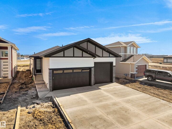 Property Photo:  5225 47 Ave  AB T0C 0V0 
