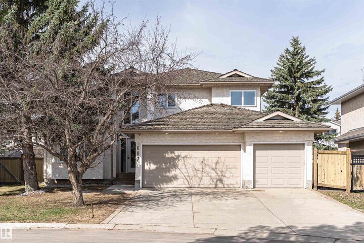 Property Photo:  607 Butterworth Wynd NW  AB T6R 2G8 