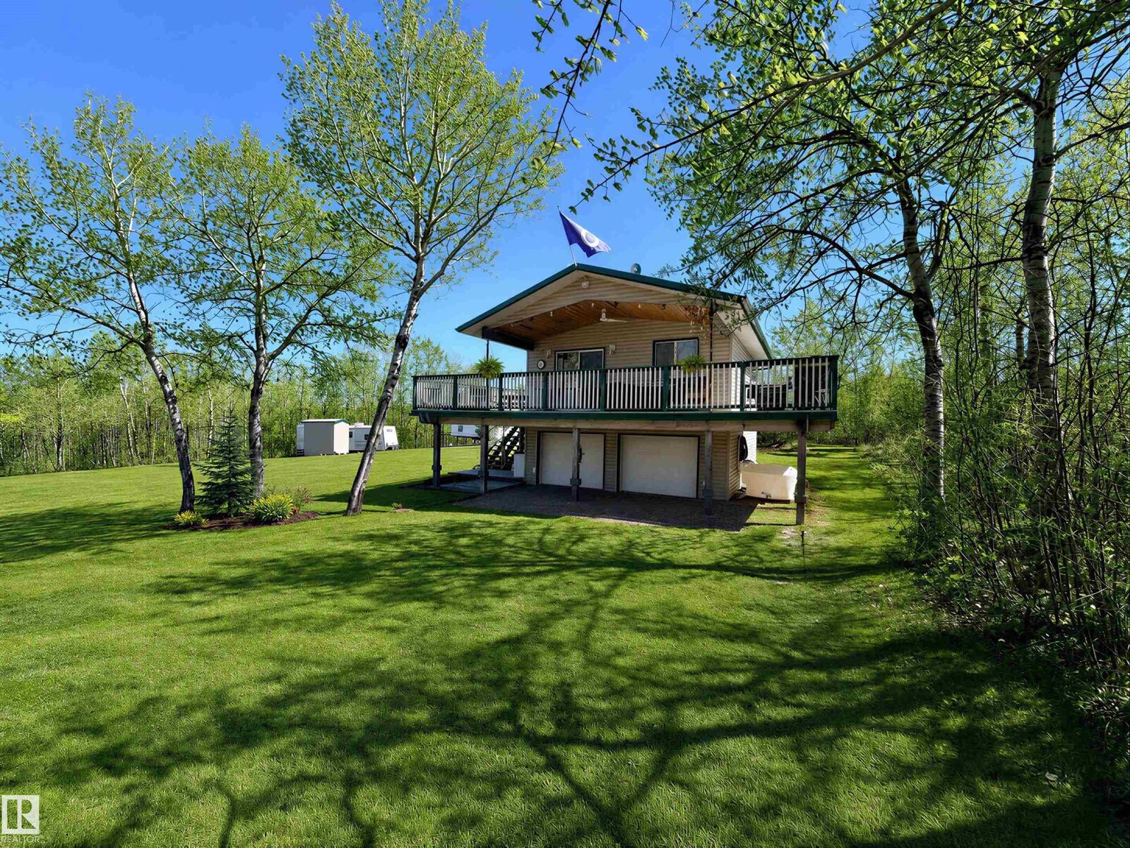 Property Photo: 61 562007 RR 113 AB T0B 4K0