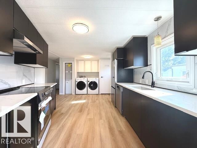 Property Photo:  67 Ridgeway Drive NW  AB T6P 1G7 