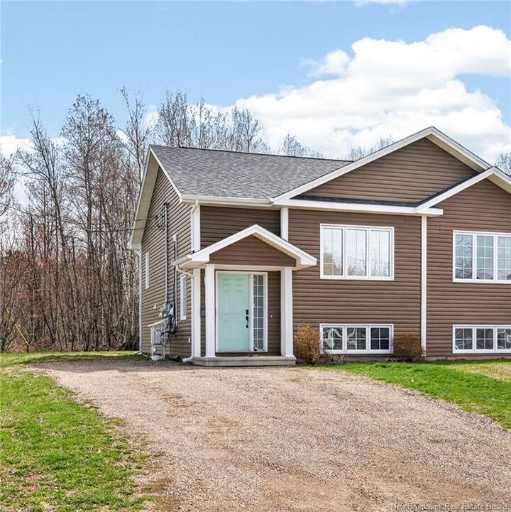 Property Photo:  196 Lorette Street  NB E1A 0E2 