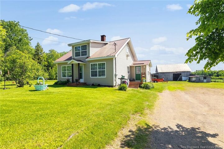 240 Briggs Corner Road — photo 1