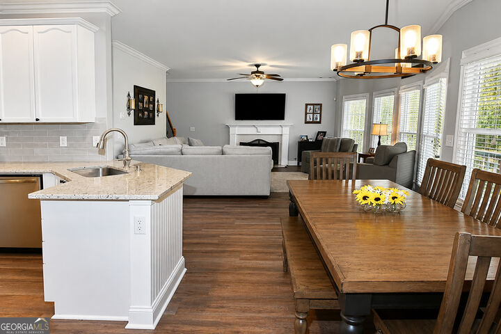 Property Photo: 1025 Fairview Club Circle GA 30019
