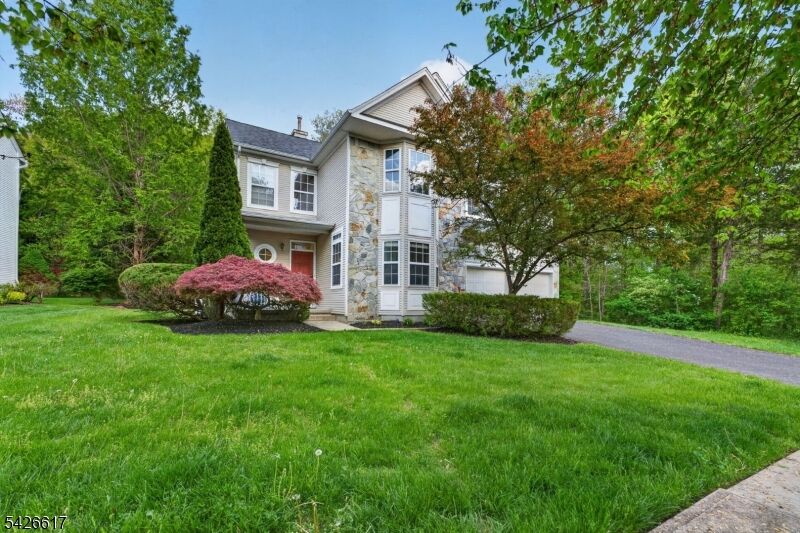 Property Photo: 124 York Dr NJ 08540